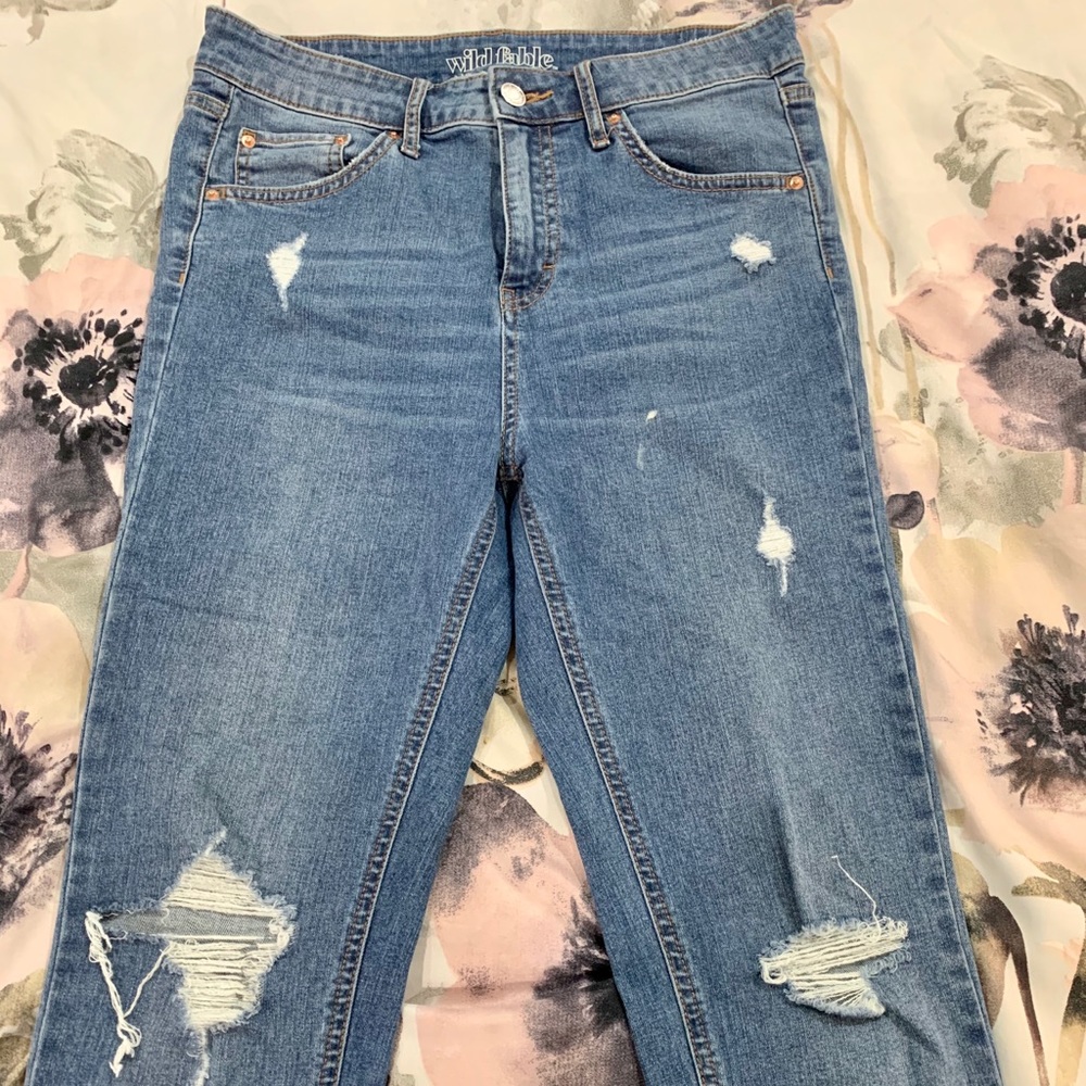 Distressed Jeans 👖
